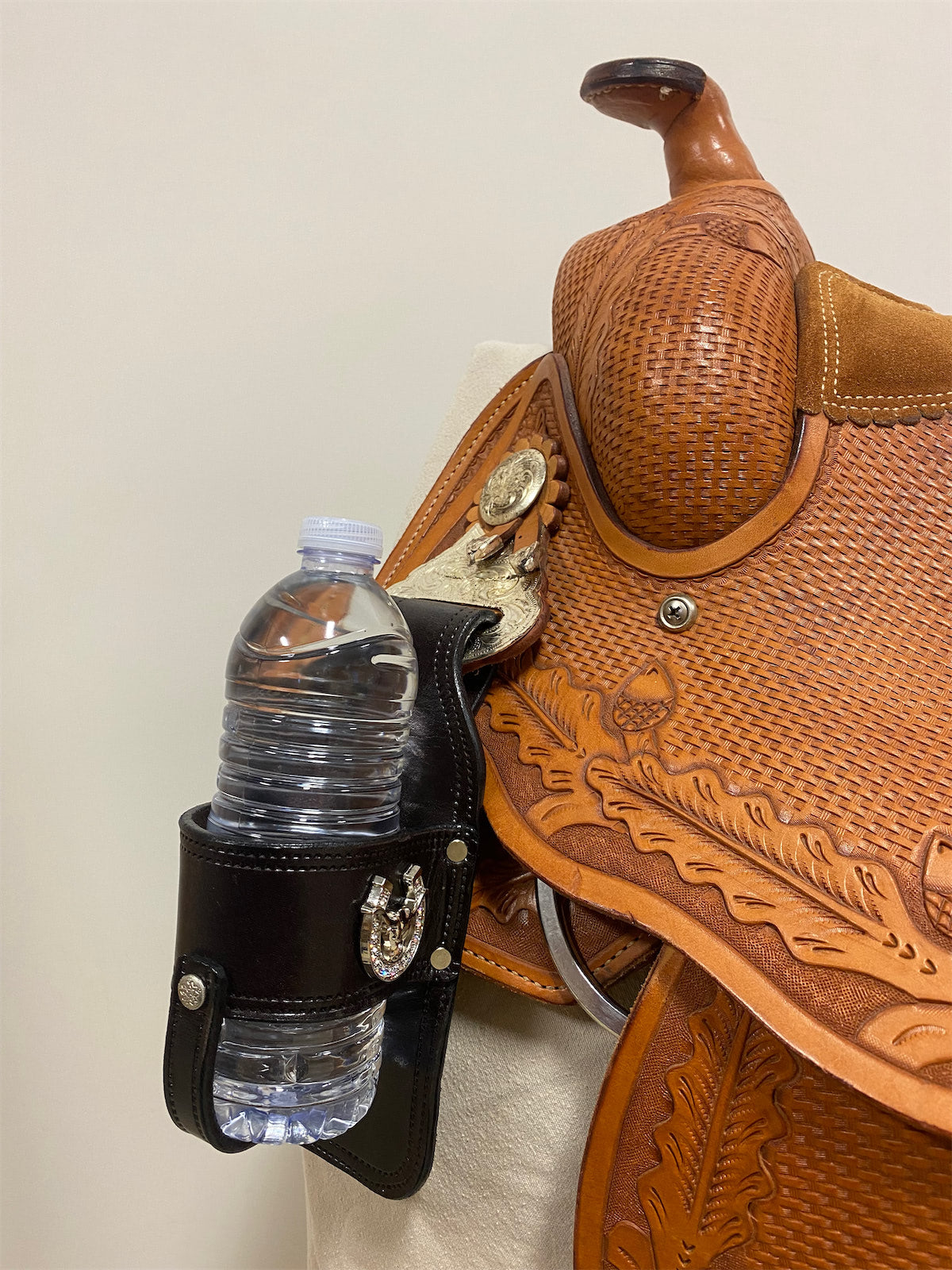 Saddle Sipper - Saddle Drink Holster