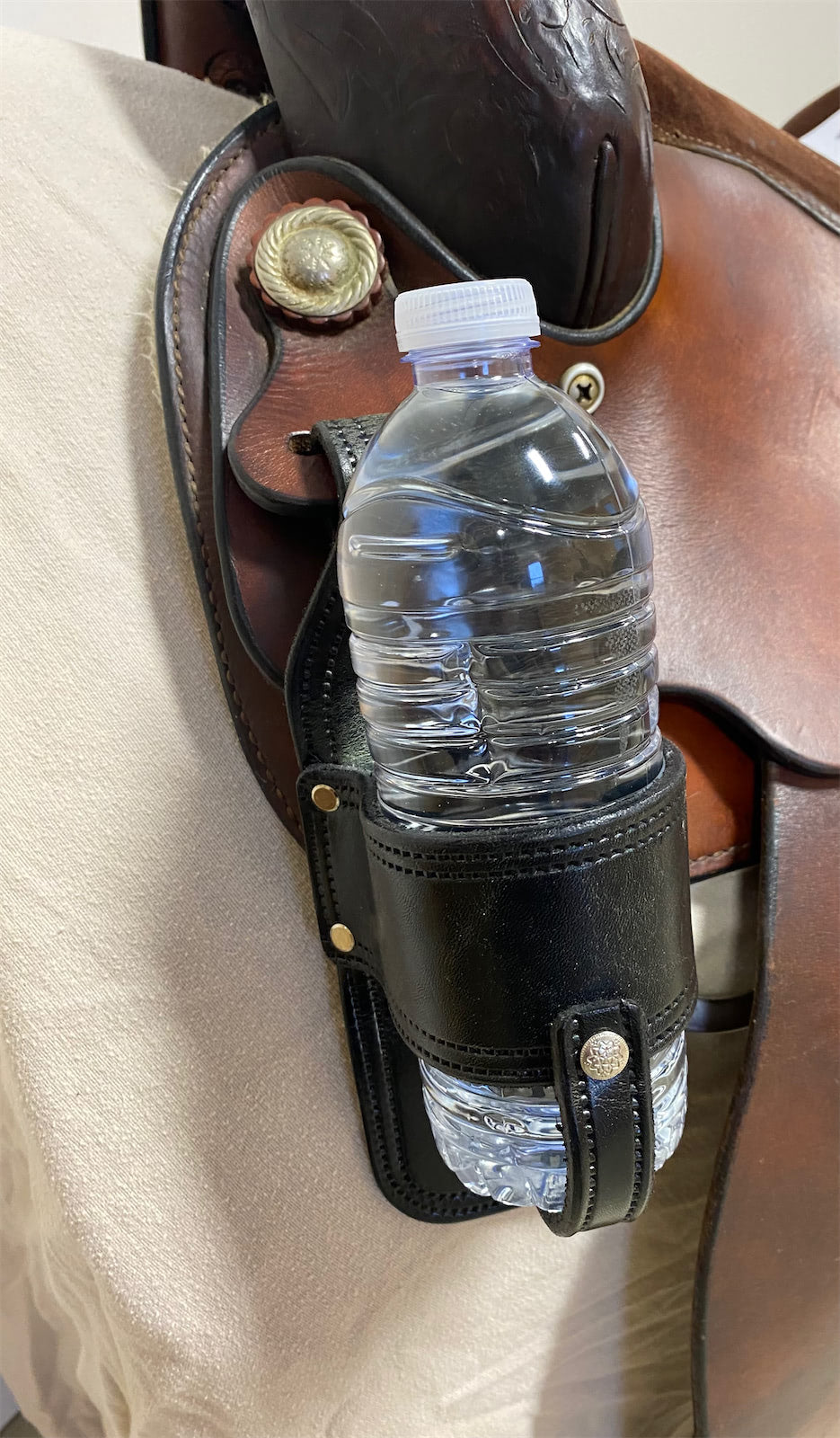 Saddle Sipper - Saddle Drink Holster